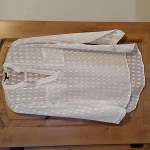 BKE Red Sheer white with gold sparkle